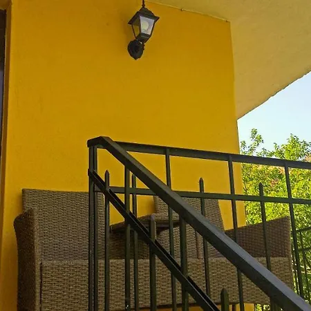 Apartment Oikia